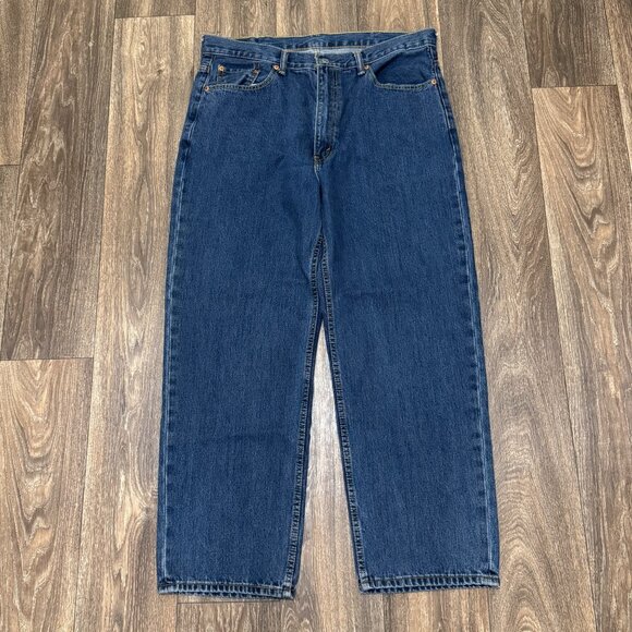 Levi's 550 Jeans Men's 38x30 Medium Wash Relaxed Fit Stretch Denim Red Tab - Picture 1 of 10